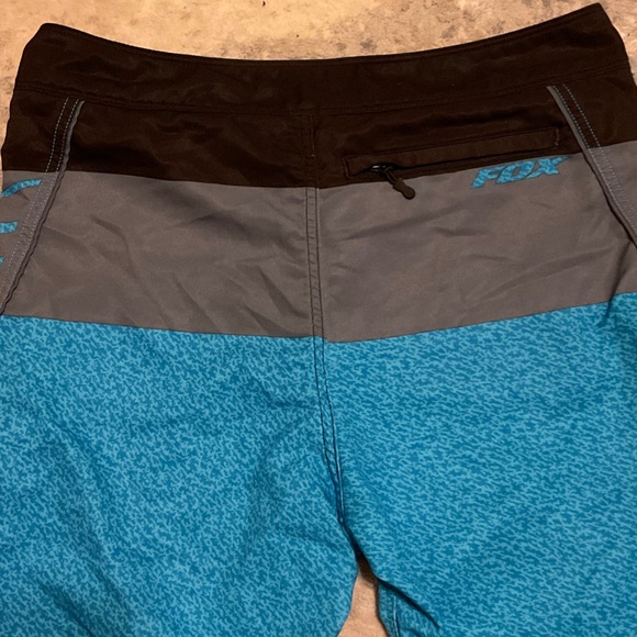 Fox Men's Black, Gray, and Blue Board Shorts - Picture 4 of 5